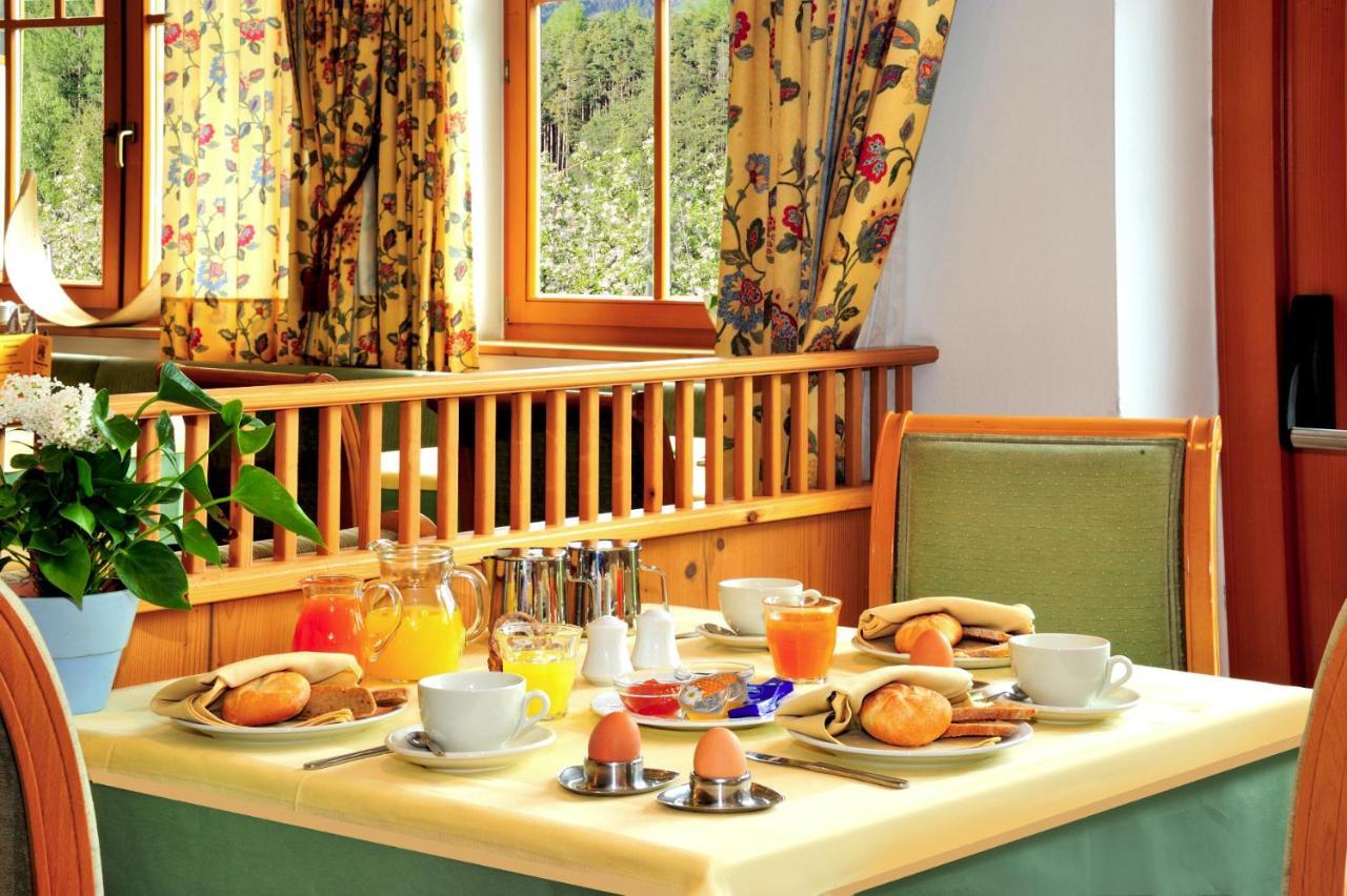 Hotel Floetscherhof Natz-Schabs エクステリア 写真